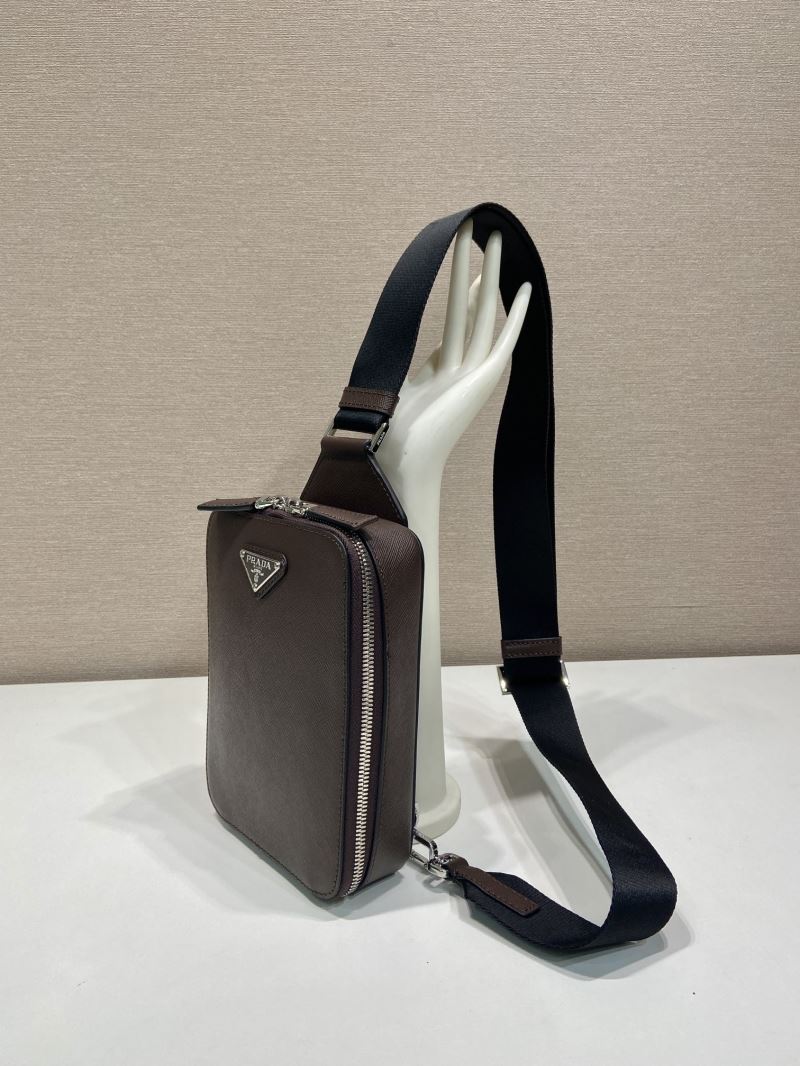 Pra*a waist chest packs